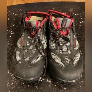 Unisex Water / Hiking Shoes - size 8